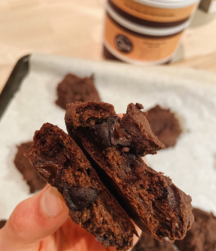 Peanut Butter Chocolate Protein Cookies – Let's Go Chia